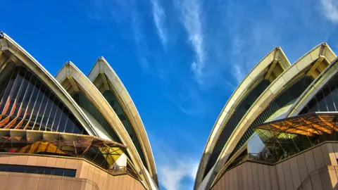 西甲多队积极备战欧战，赛程争议频发，处理难度大